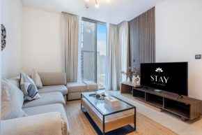 STAY BY LATINEM Luxury 1BR Holiday Home CVR B2303 near Burj Khalifa
